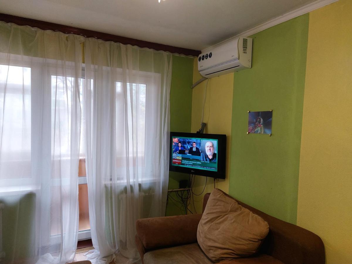Ferienwohnung Район Деснянской Правды Tschernihiw Exterior foto